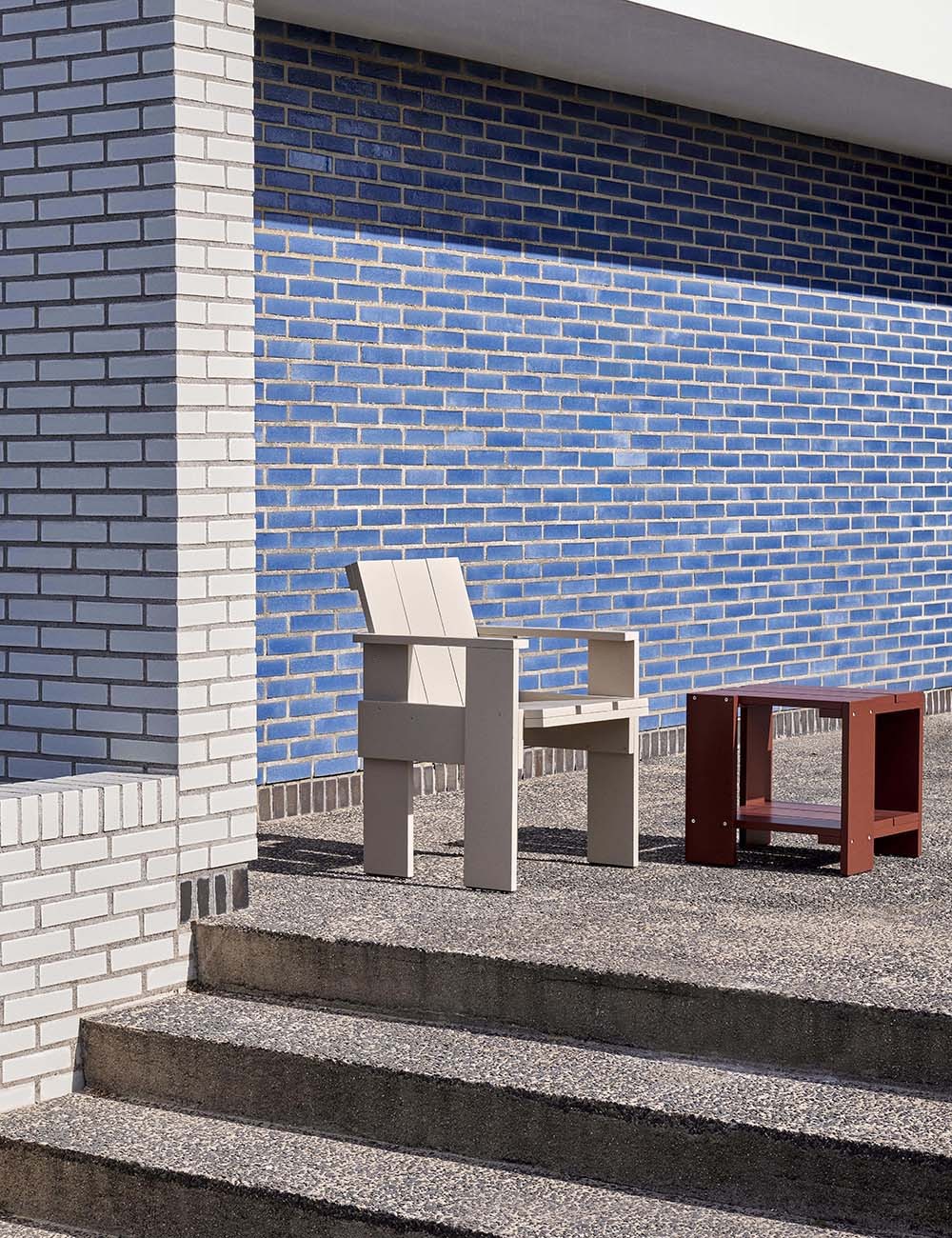 CRATE SIDE TABLE