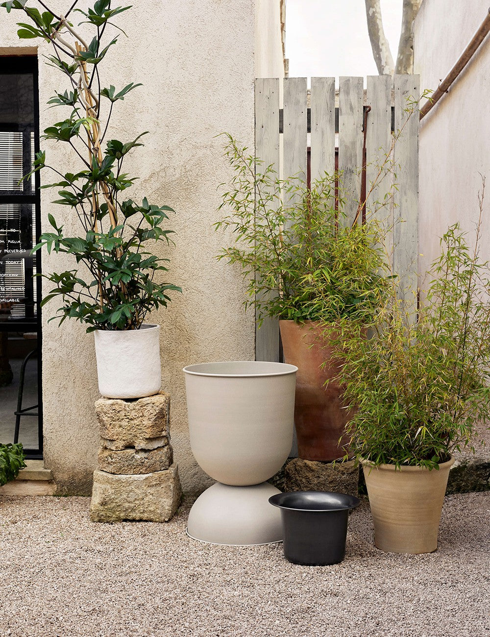 HOURGLASS POT S