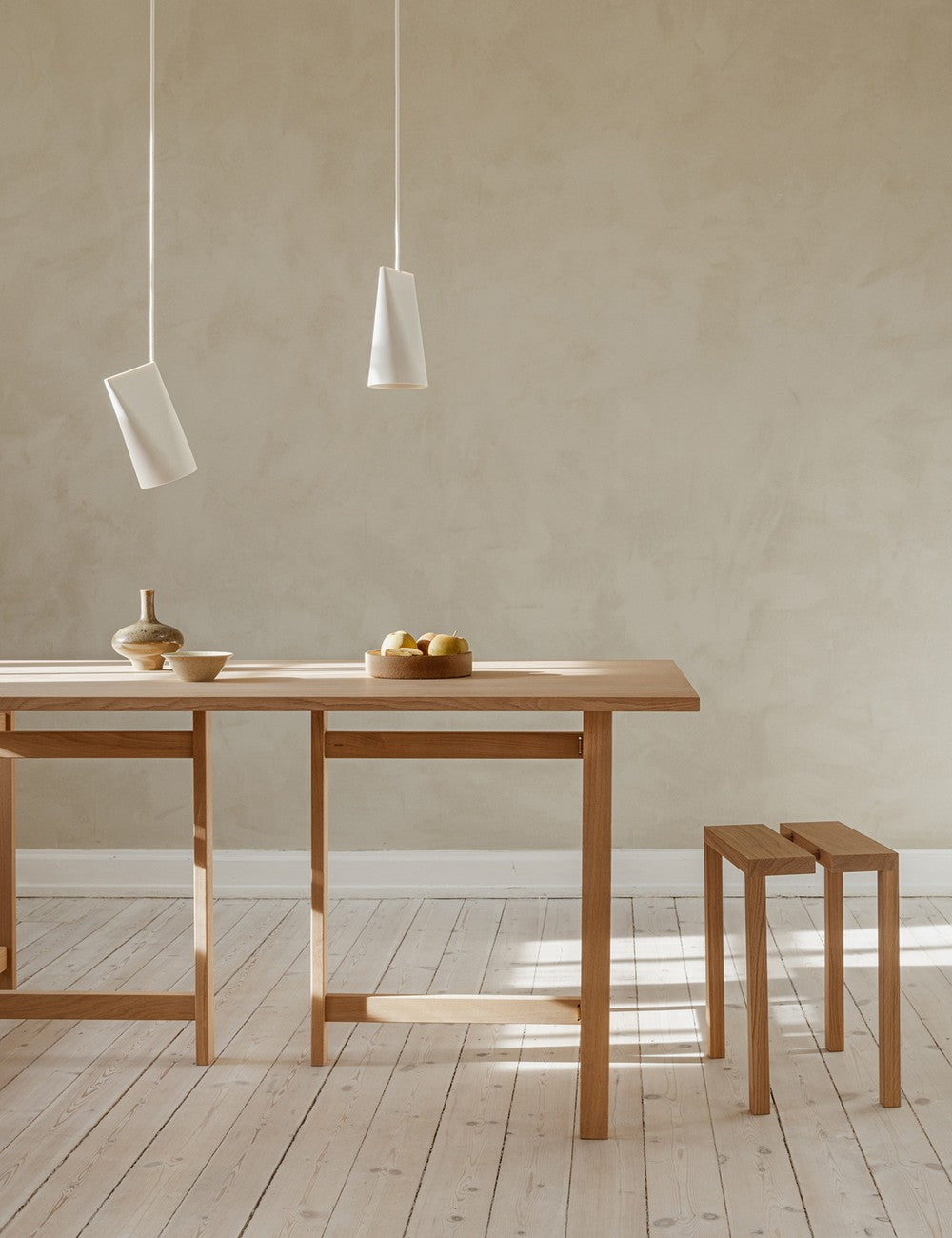 tabouret à chevilles