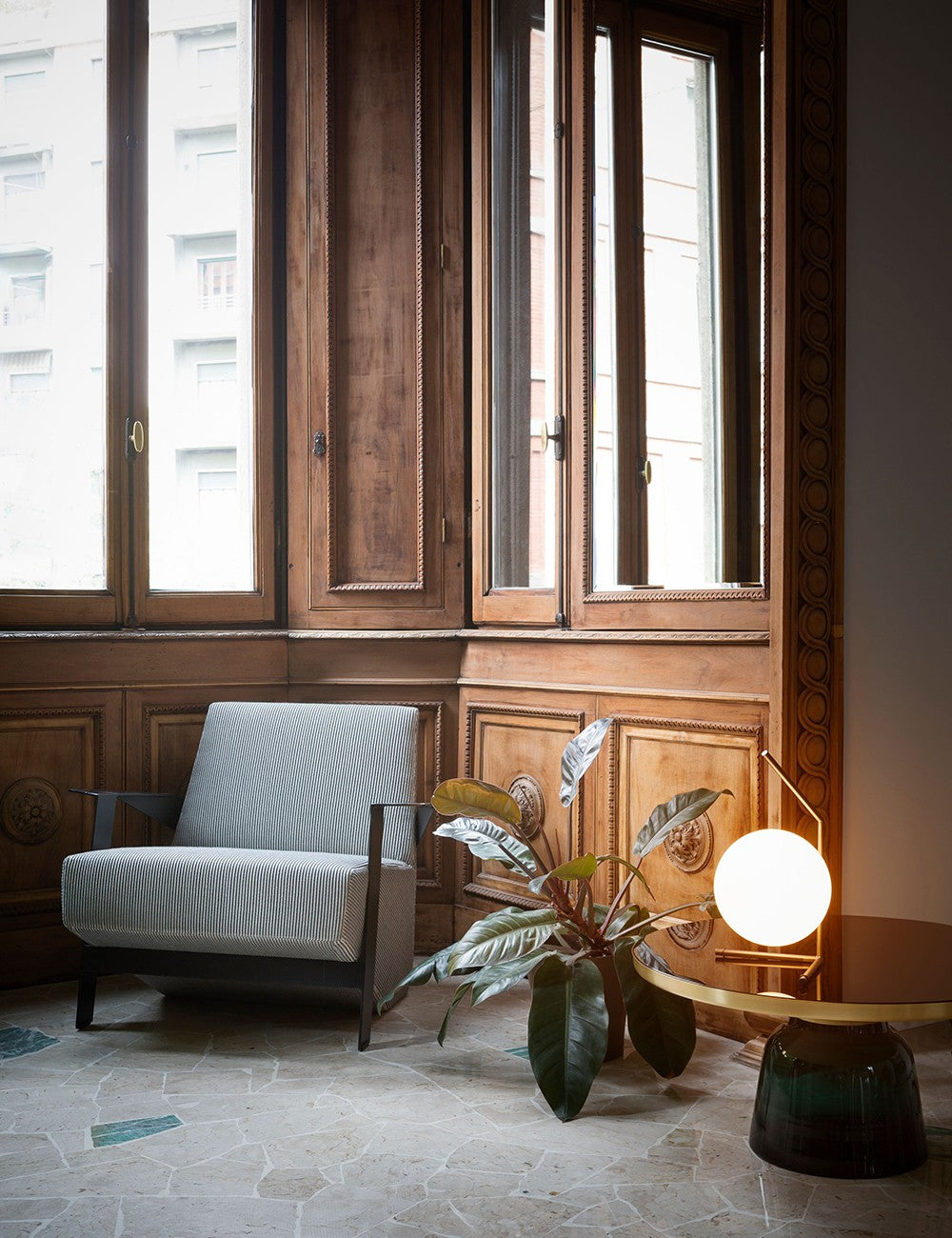 IC LIGHTS TABLE 1 LOW