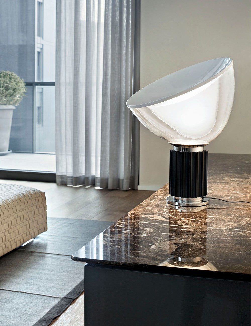 taccia small