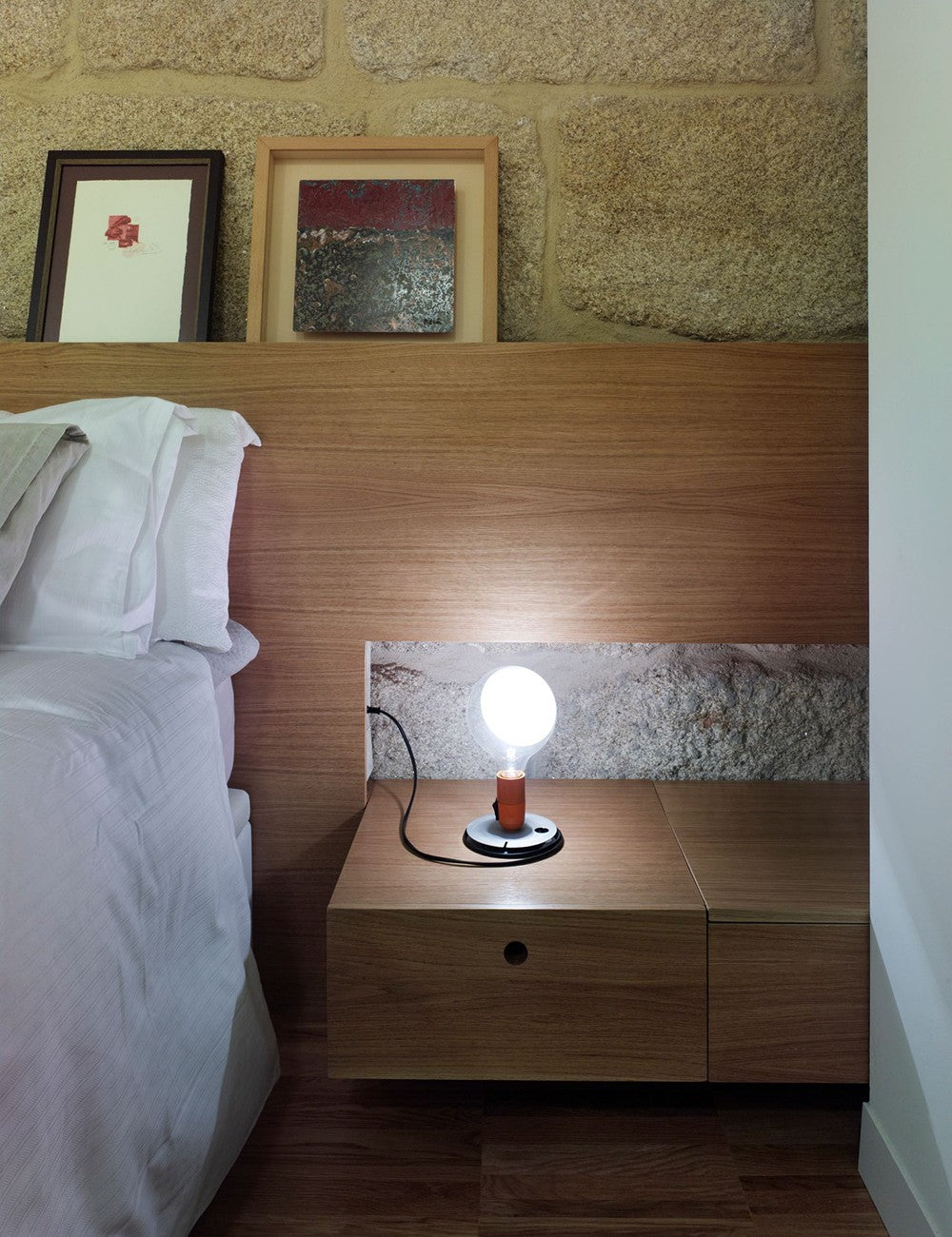 Candeeiro de mesa Lampadina