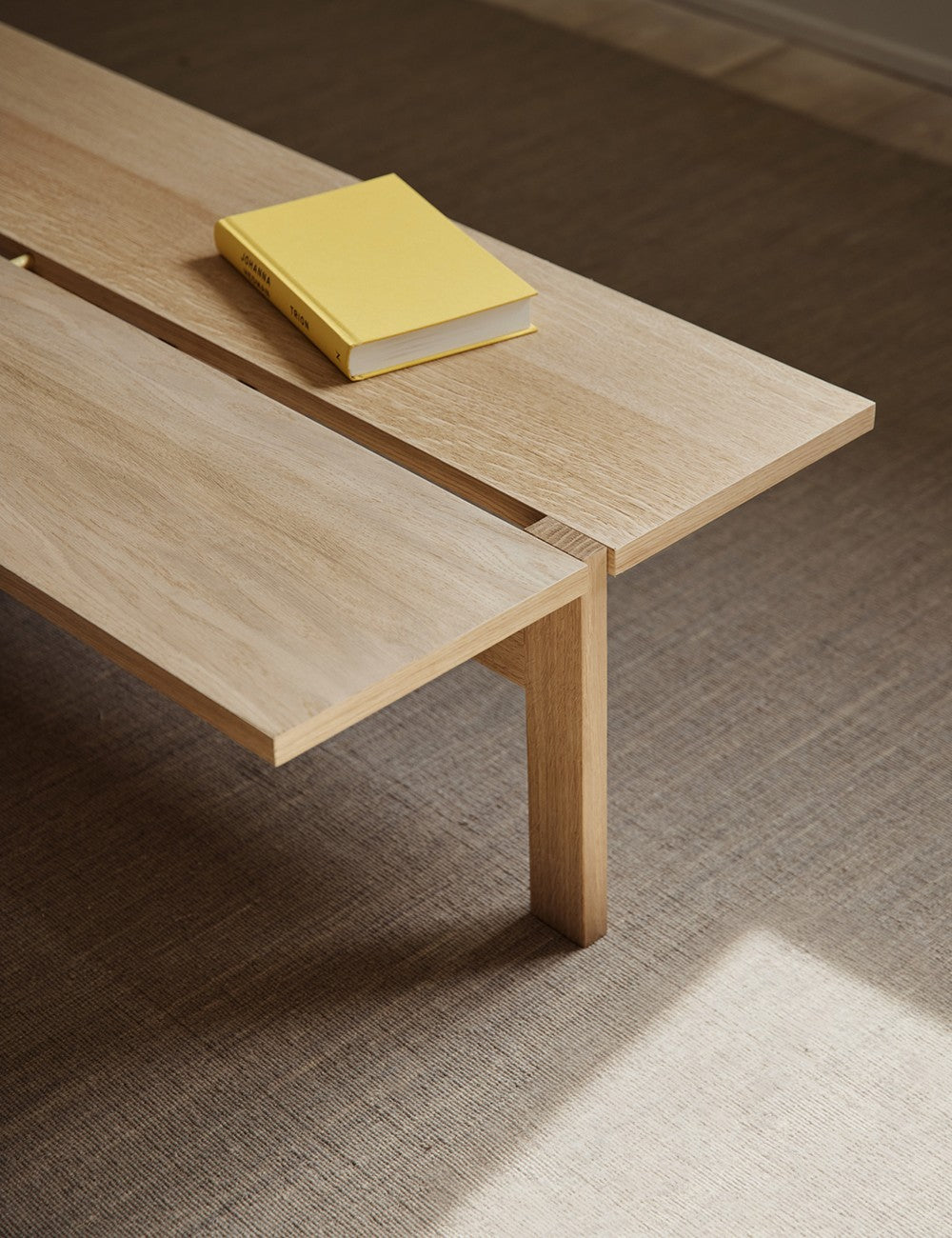 RECTANGULAR COFFEE TABLE 115