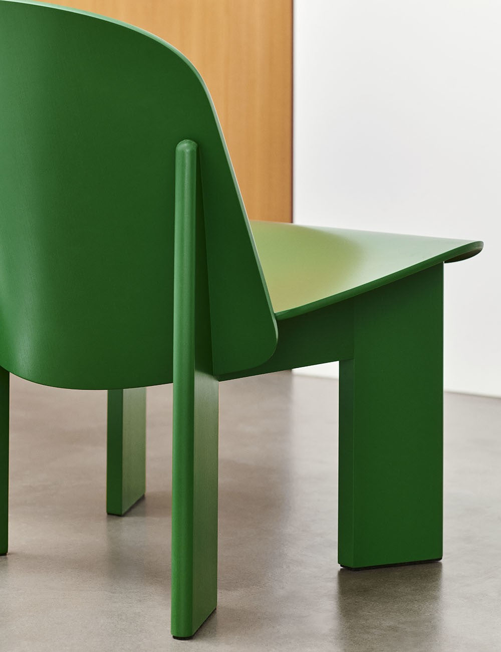 Chisel lounge chair