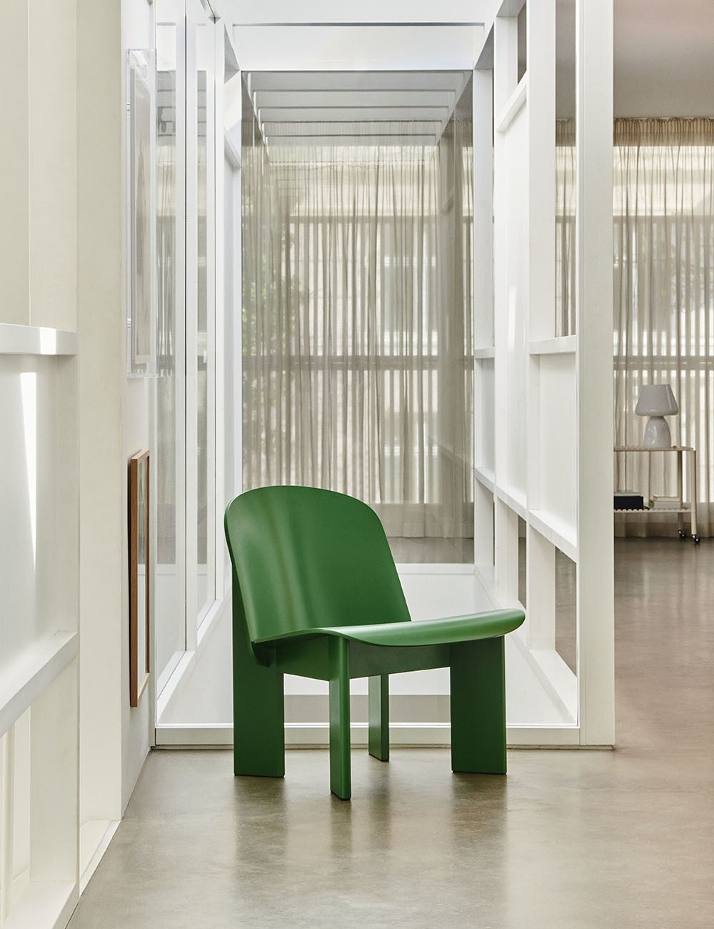 Chisel lounge chair