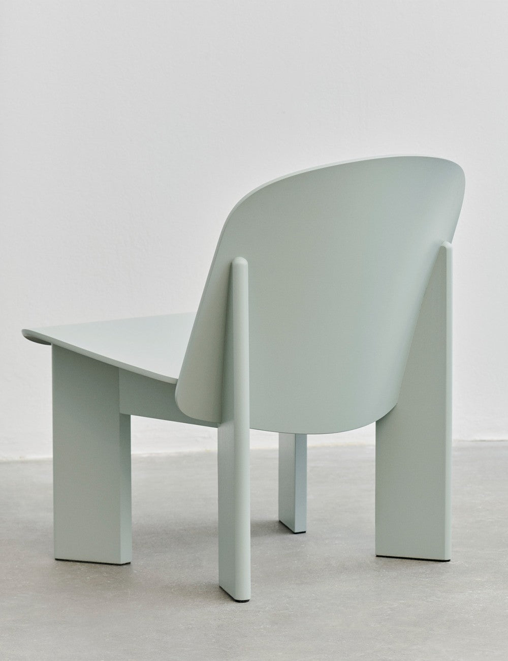 Chisel lounge chair
