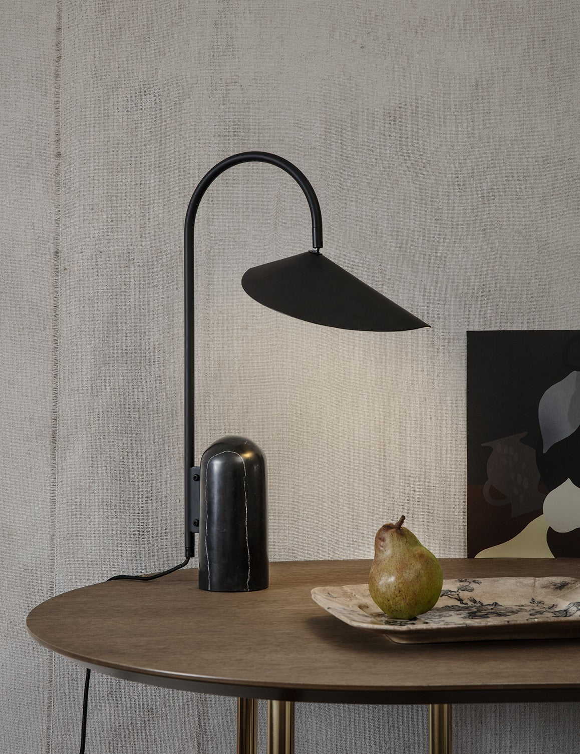 ARUM TABLE LAMP