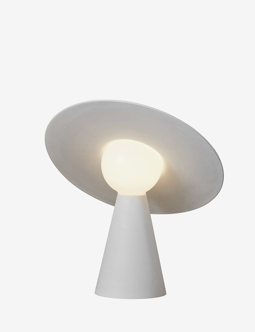 CERAMIC TABLE LAMP