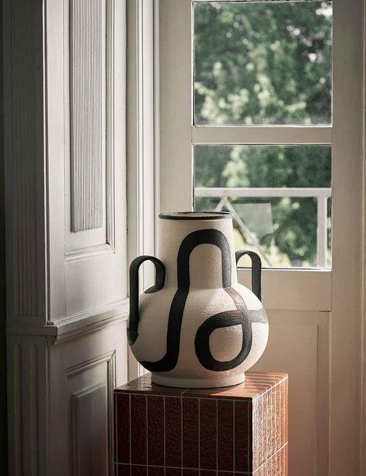 TRACE VASE