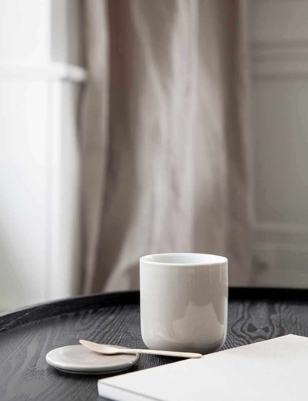 Turning Lounge Table