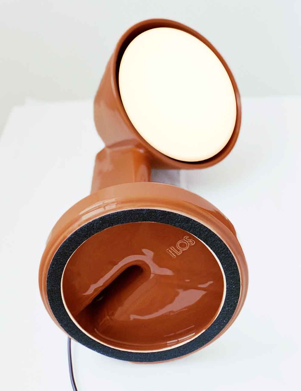 céramique vers le bas