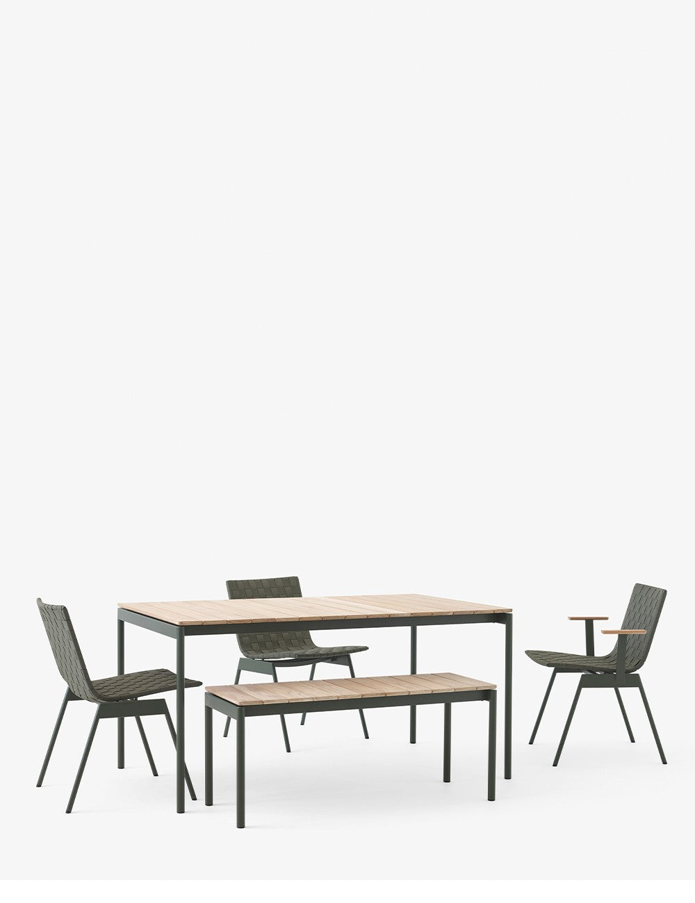 VILLE AV33 SIDE CHAIR