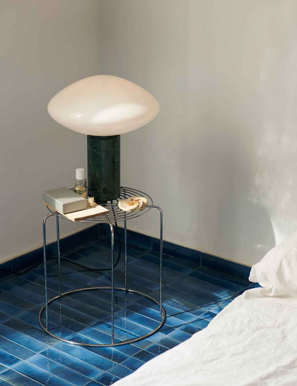 tabouret en fil de fer vp11