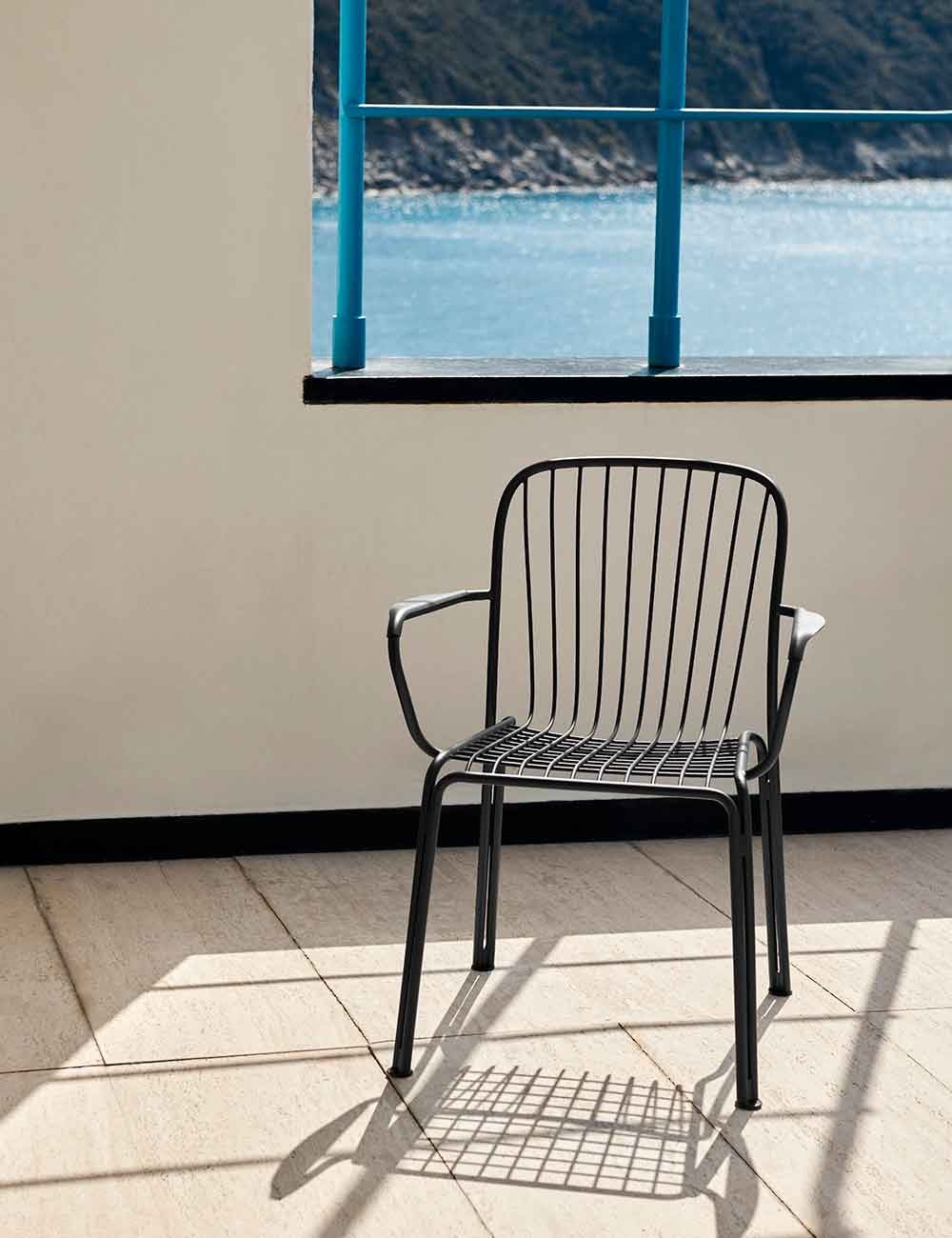 THORVALD SC95 ARMCHAIR