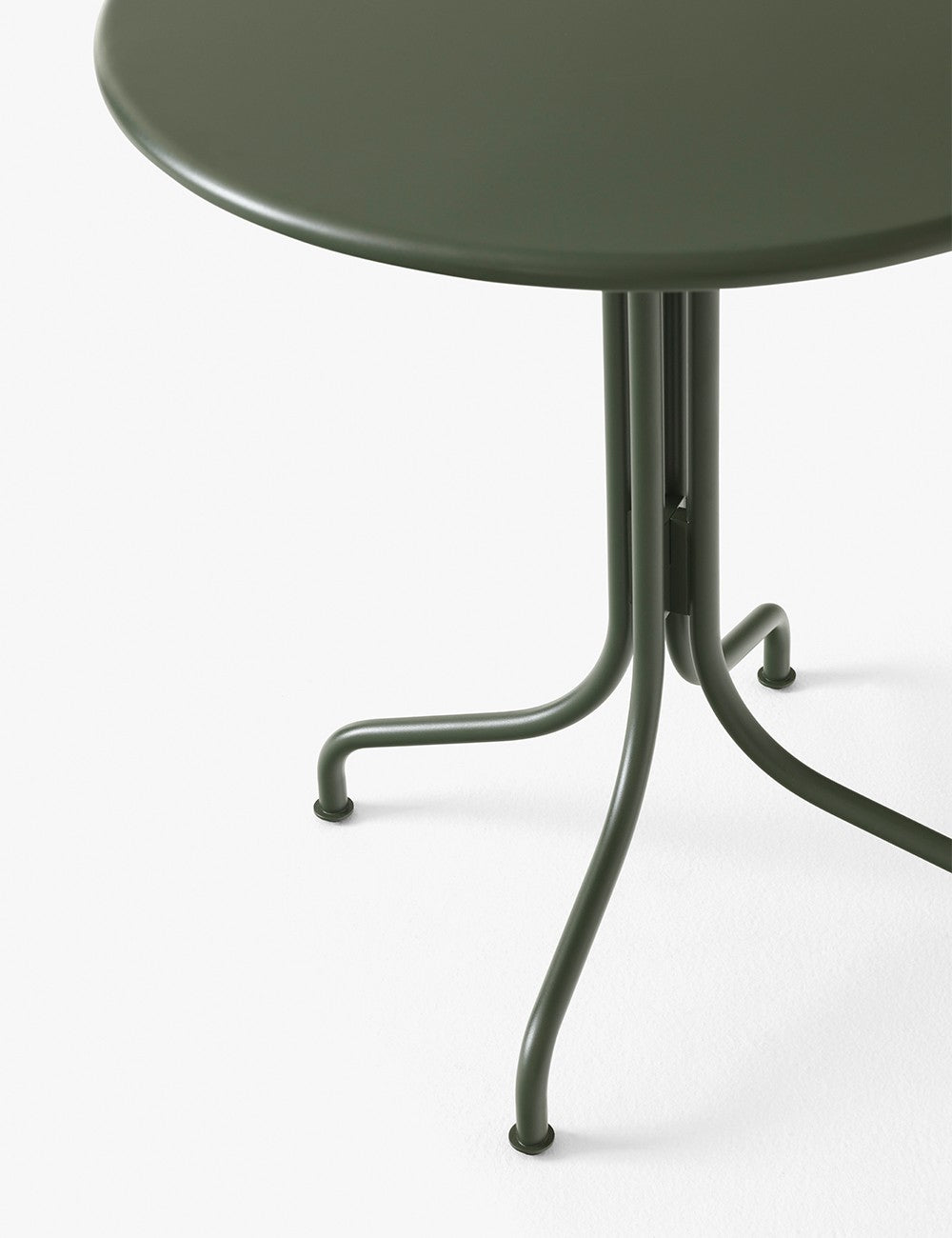 THORVALD SC96 COFÉ TABLE ROUND Ø70