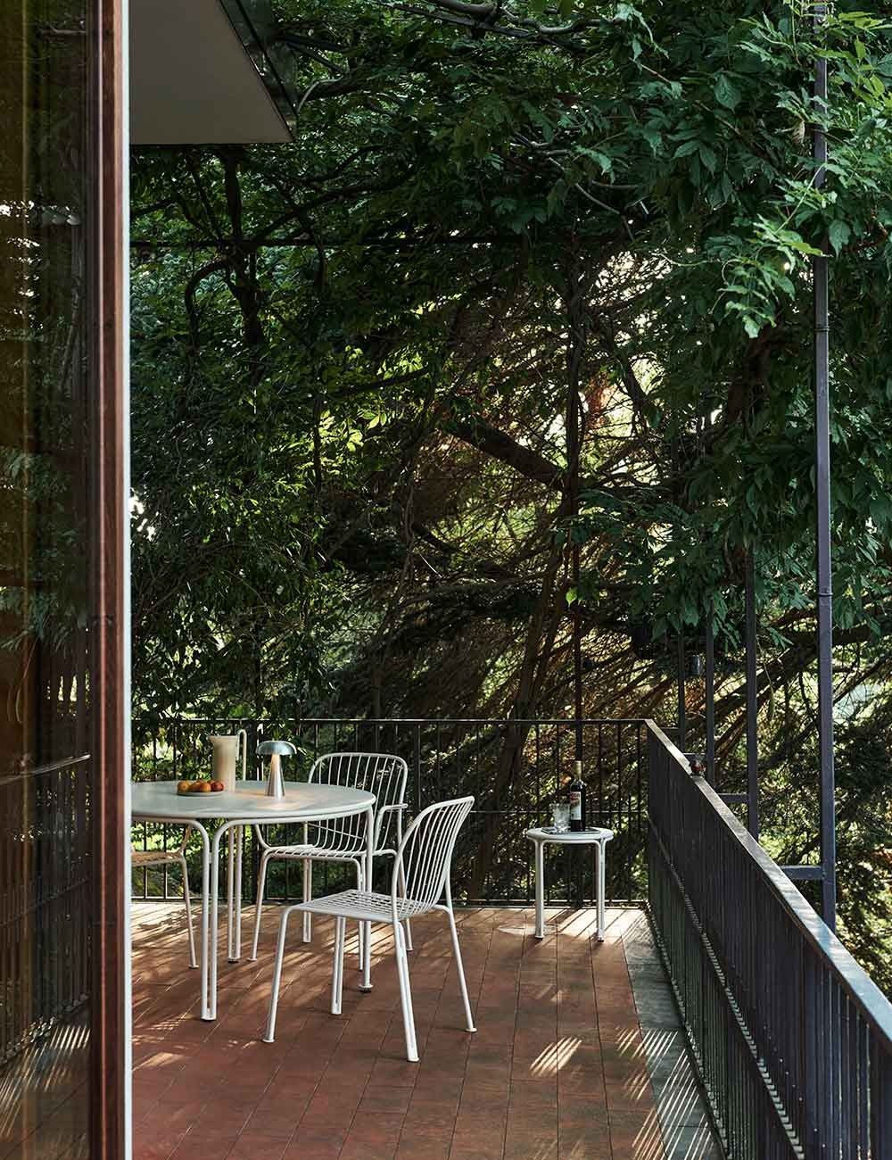 THORVALD SC98 DINING TABLE ROUND Ø115