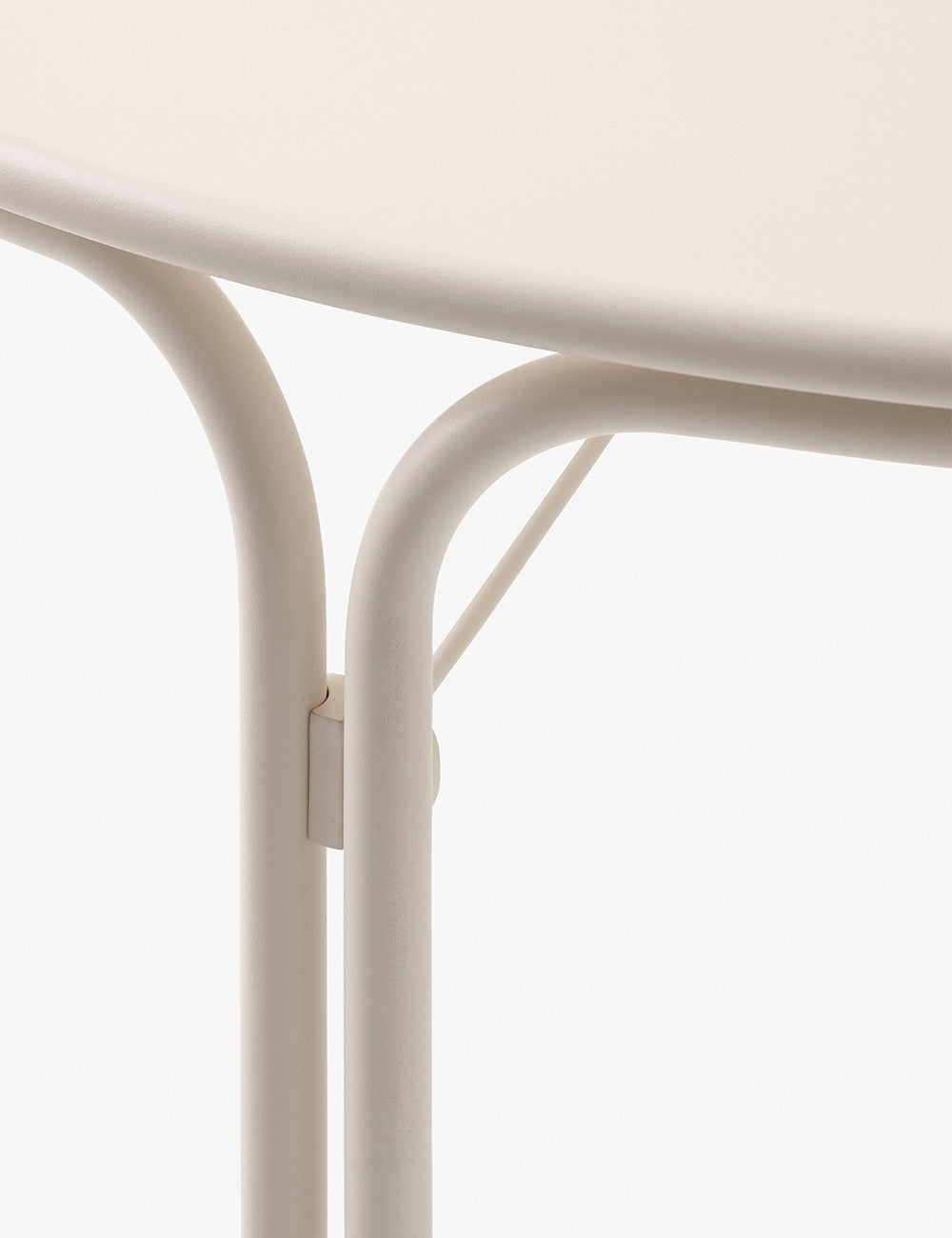 THORVALD SC98 DINING TABLE ROUND Ø115