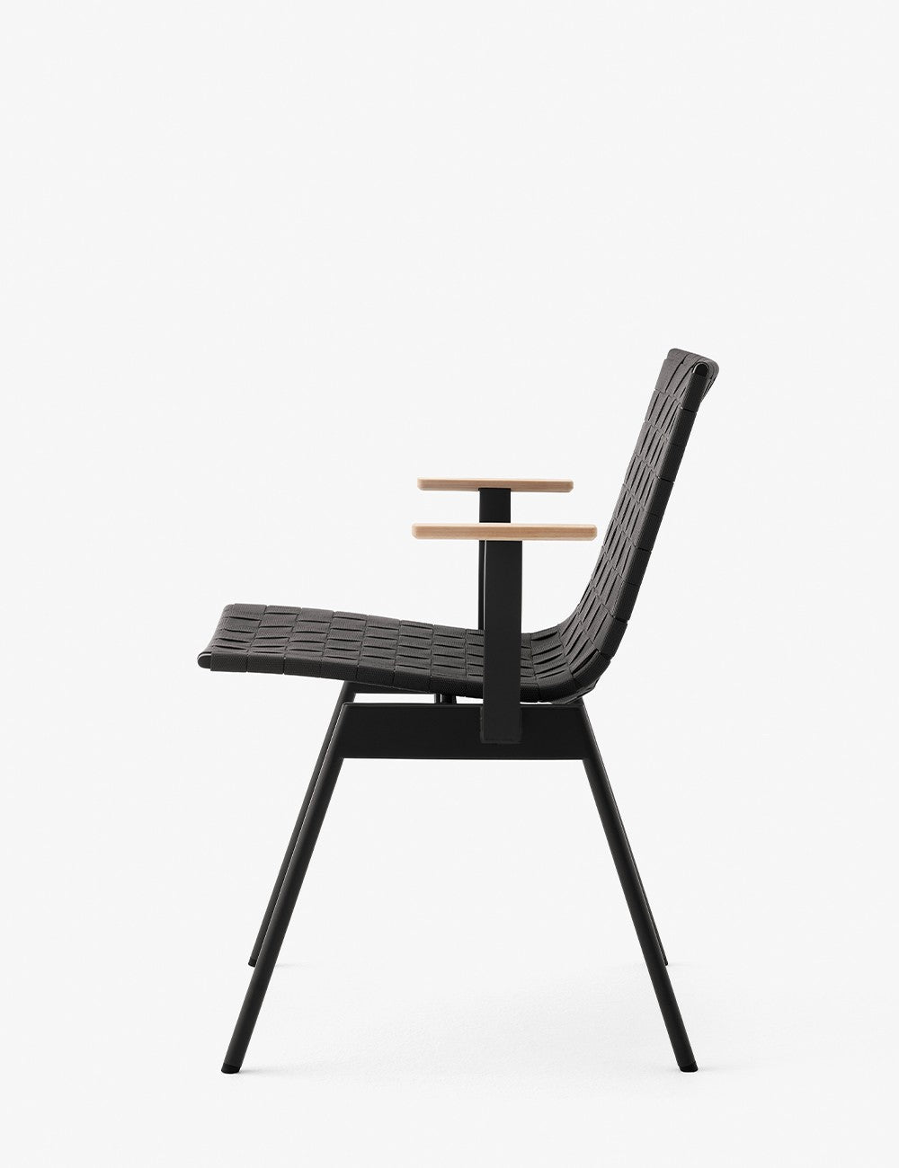 VILLE AV34 ARMCHAIR