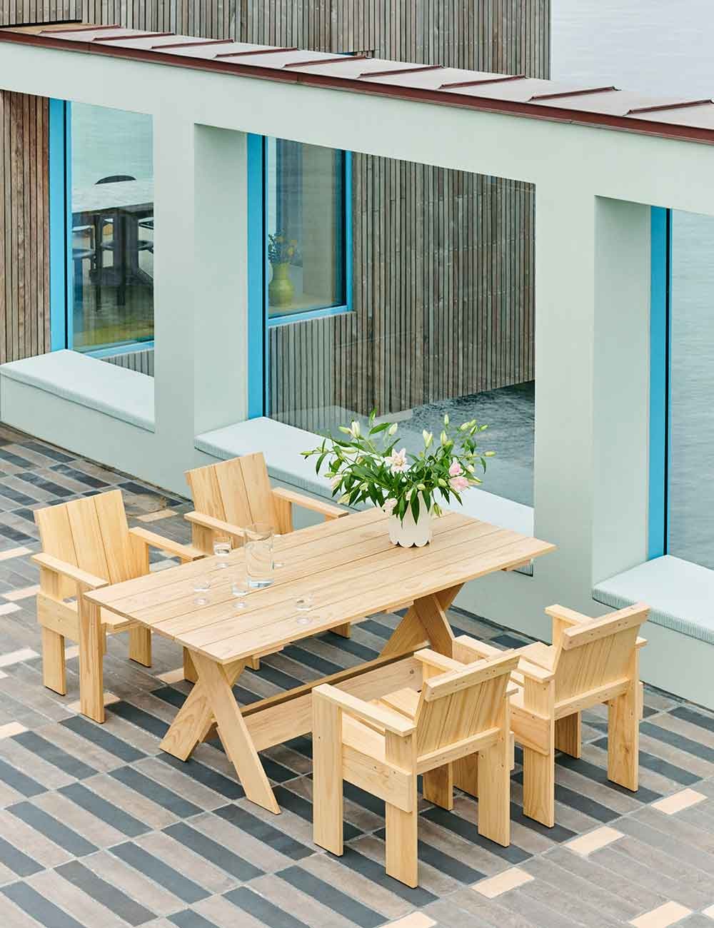 table à manger en caisse 180