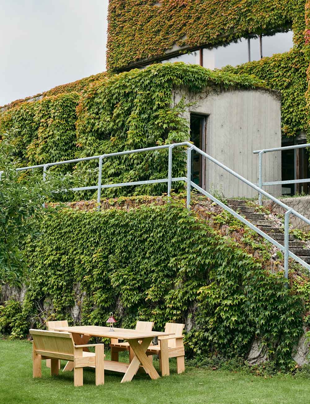 table à manger en caisse 180