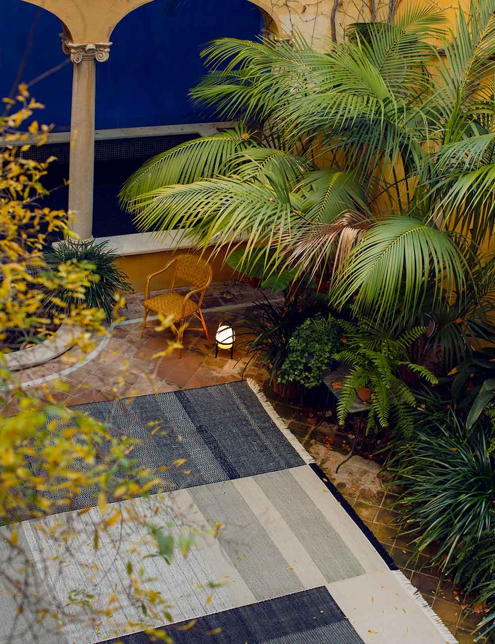 trois tapis d'extérieur