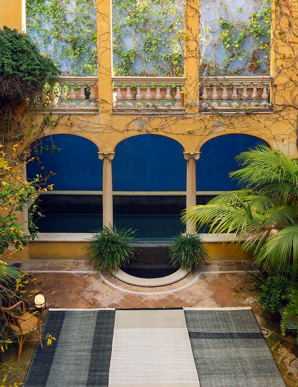 trois tapis d'extérieur