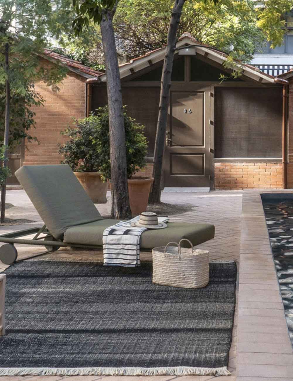 Tapis d'extérieur très texturé