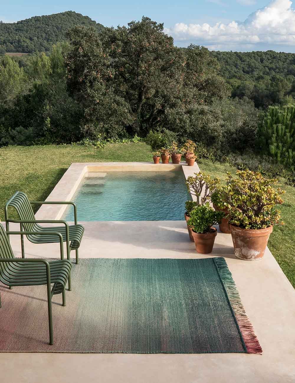 SHADE OUTDOOR POUF