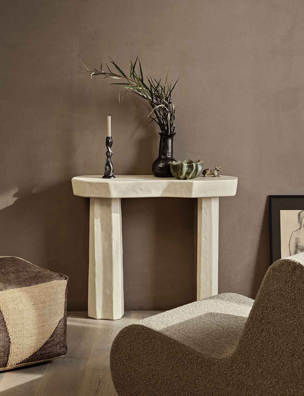 STAFFA CONSOLE TABLE