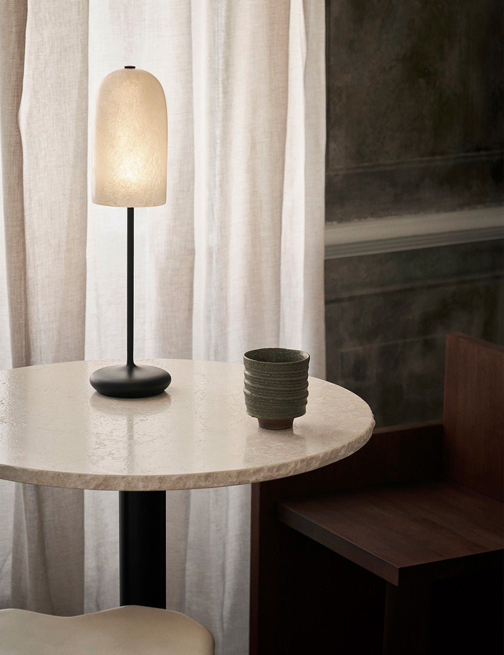 lampe de table grise
