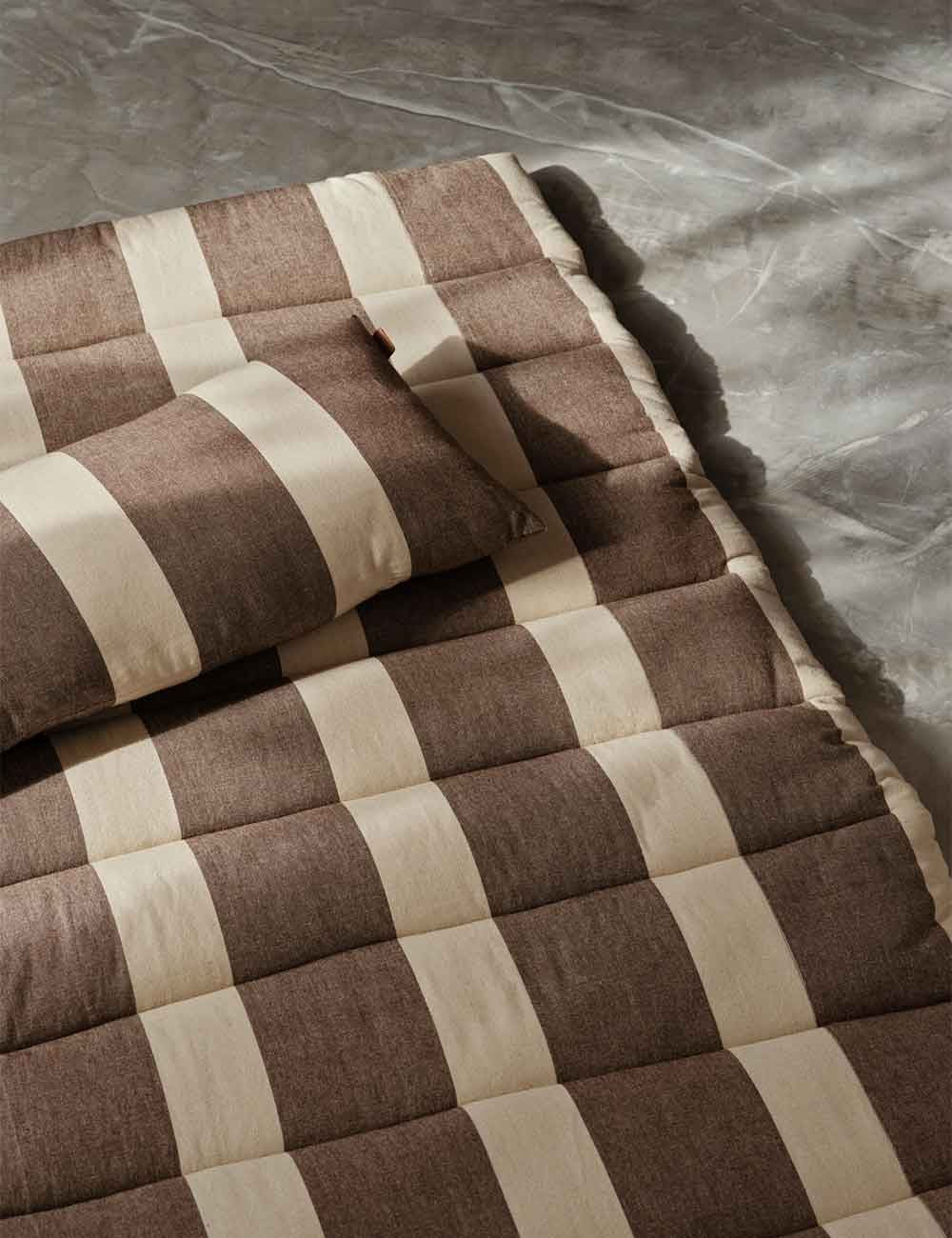 strand quilted mattress