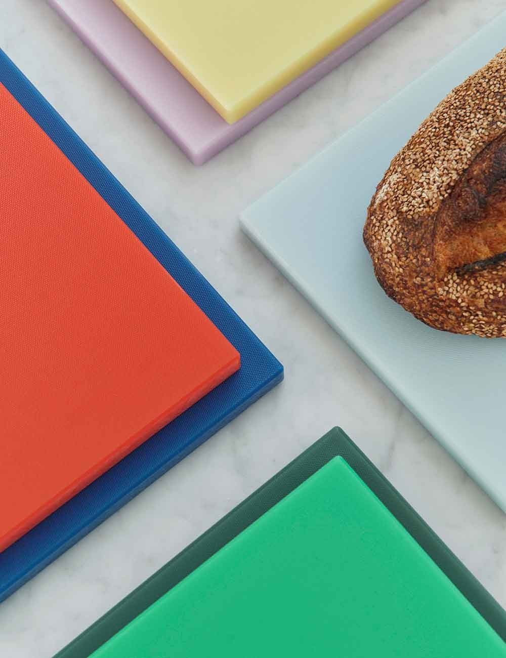 SLICE CHOPPING BOARD L