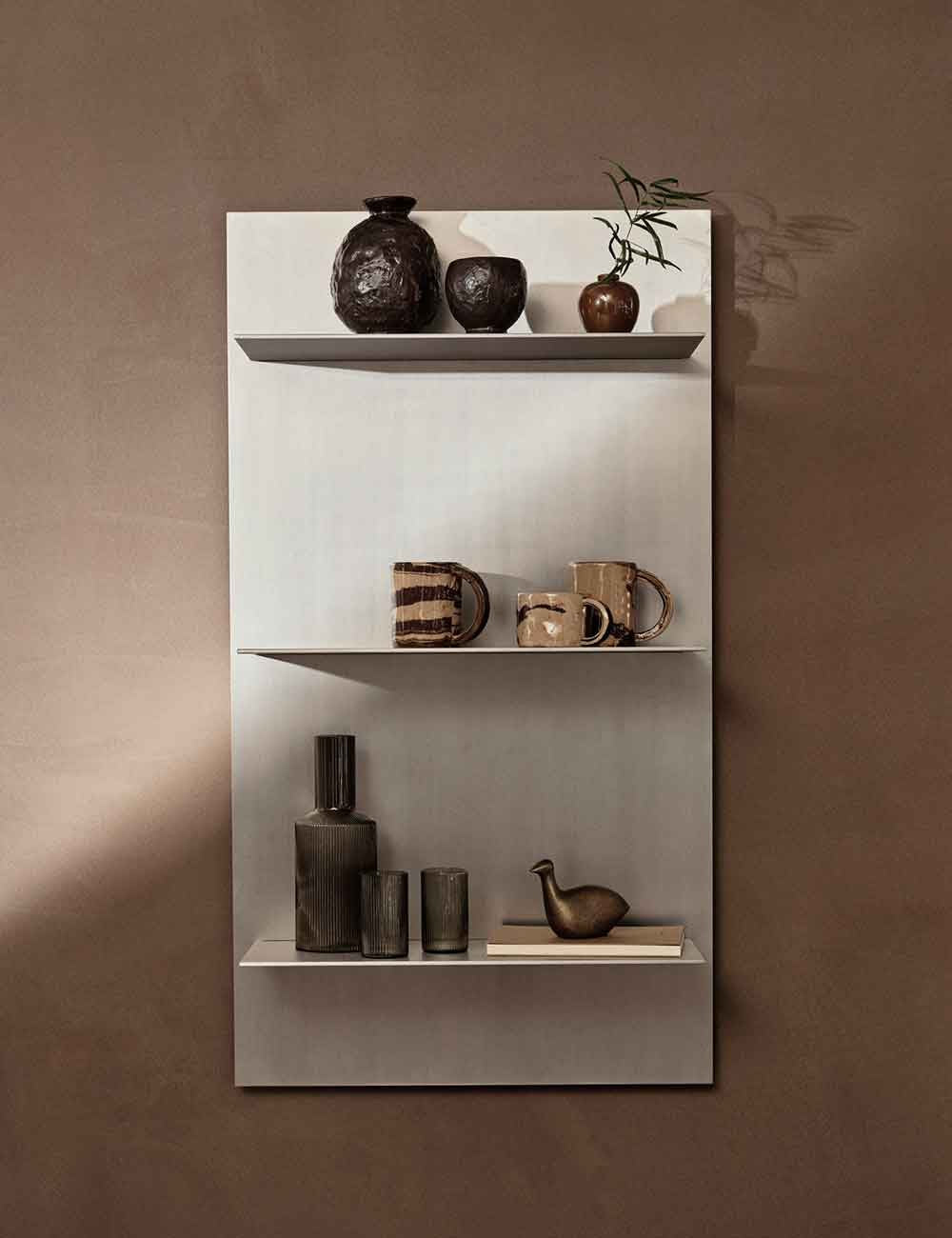 lager wall shelf