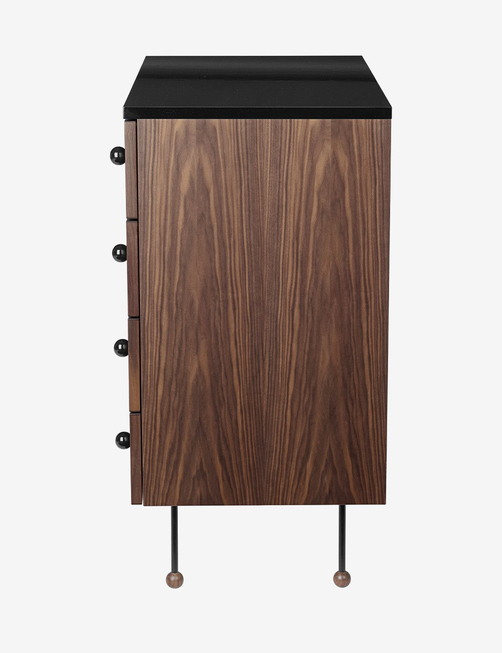 62 DRESSER