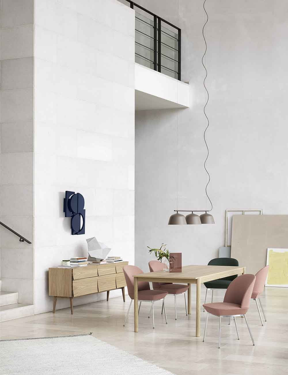 REFLECT SIDEBOARD
