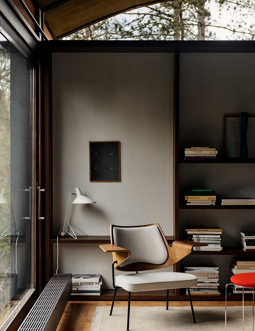 RFH LOUNGE CHAIR RD8