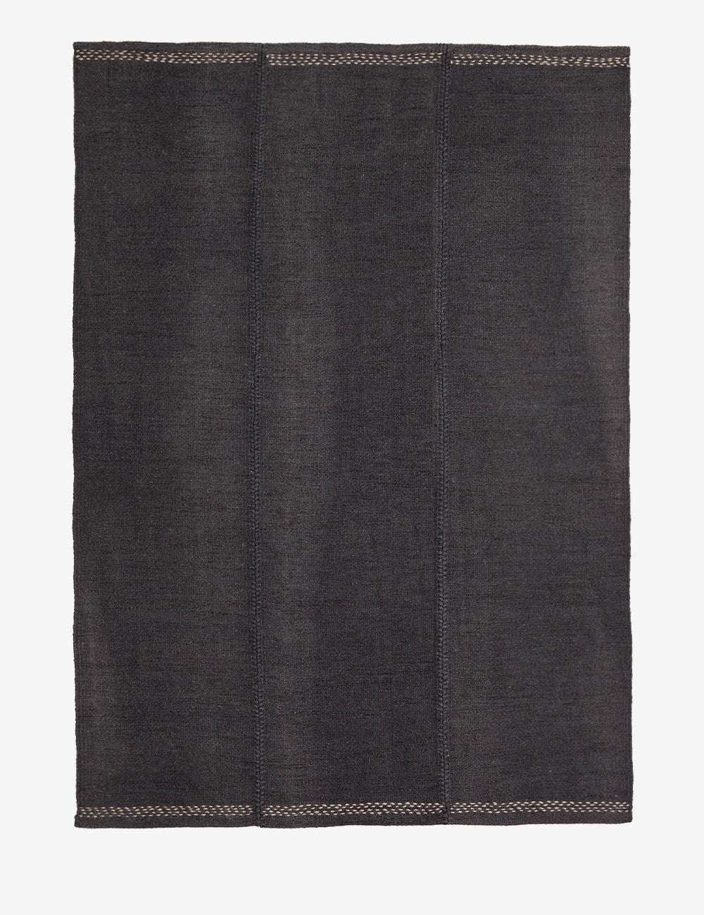mía rug