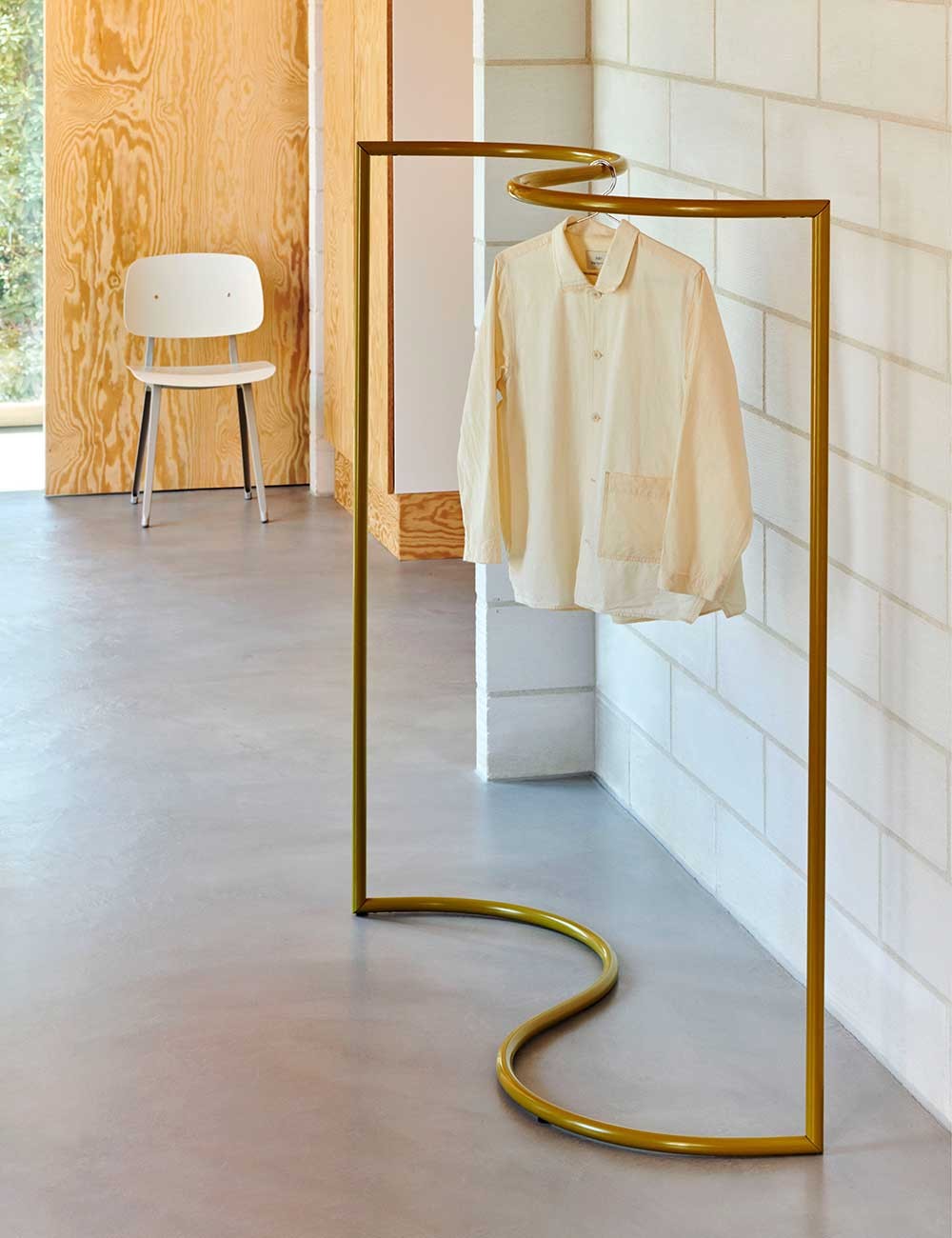 rack di colori a forma di S