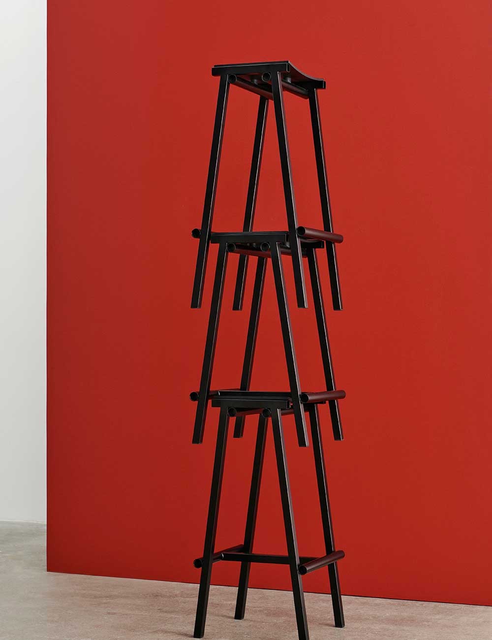 Taburete 8 bar stool H65