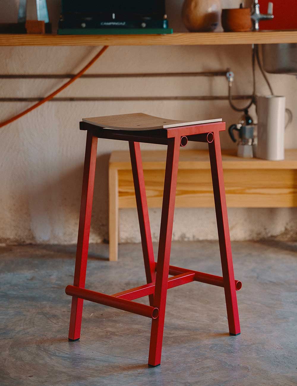 TABURETE 8 BAR STOOL H65. HAY-TBURETE8-65