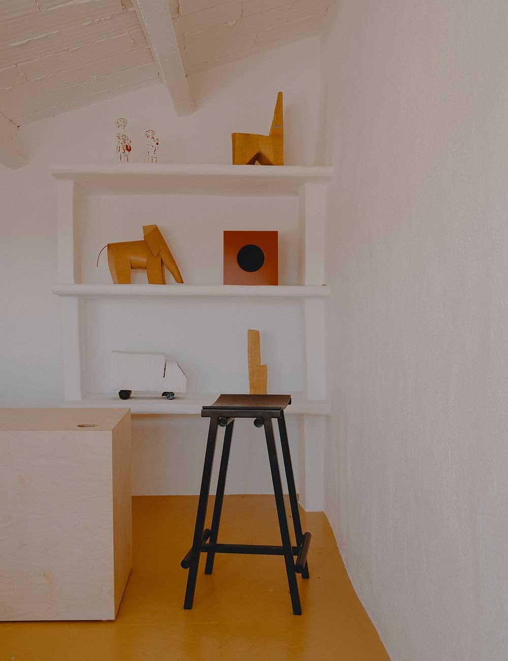 Taburete 8 bar stool H65