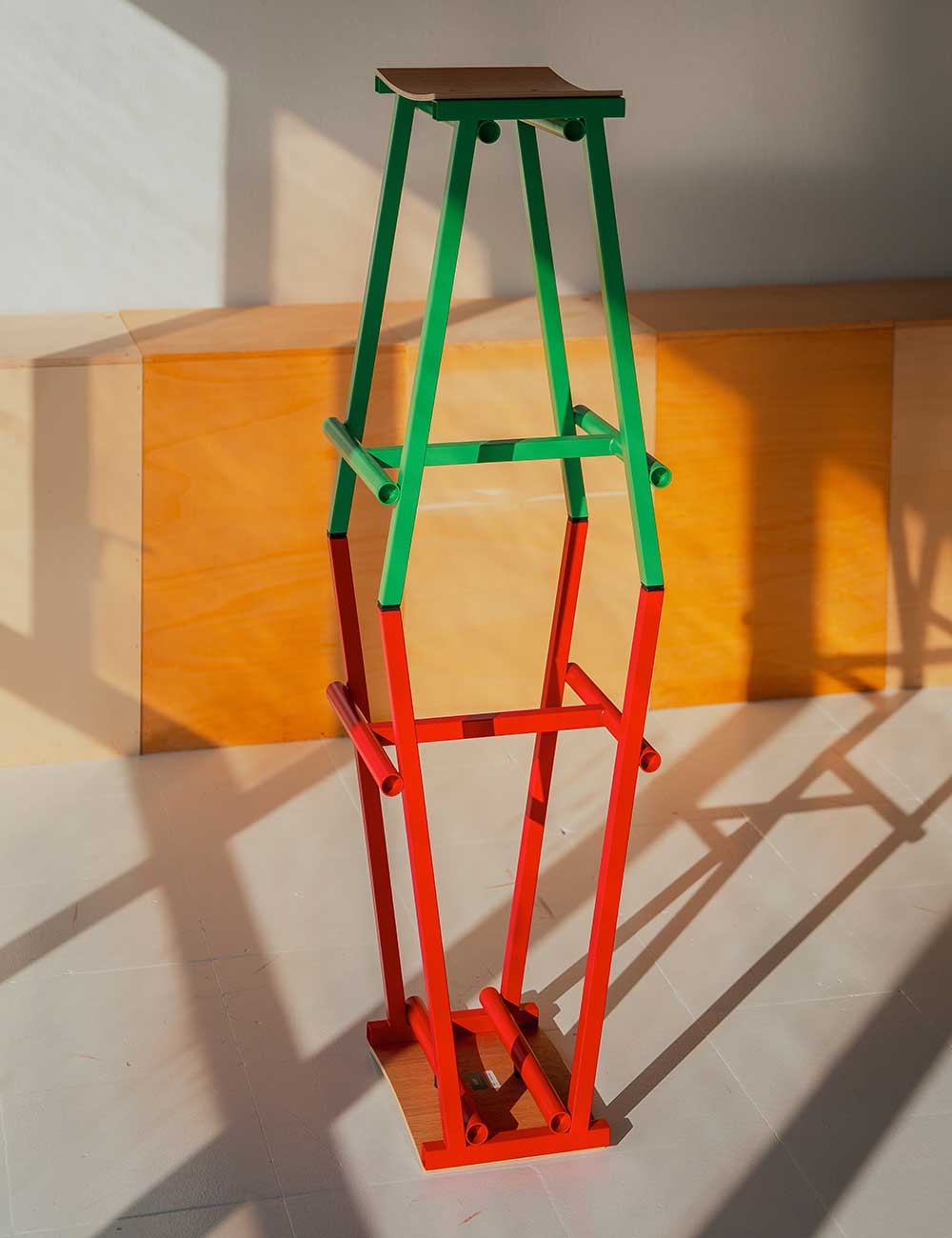 TABURETE 8 BAR STOOL H65. HAY-TBURETE8-65