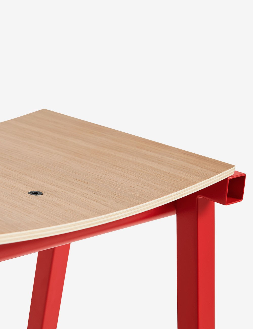TABURETE 8 BAR STOOL H75