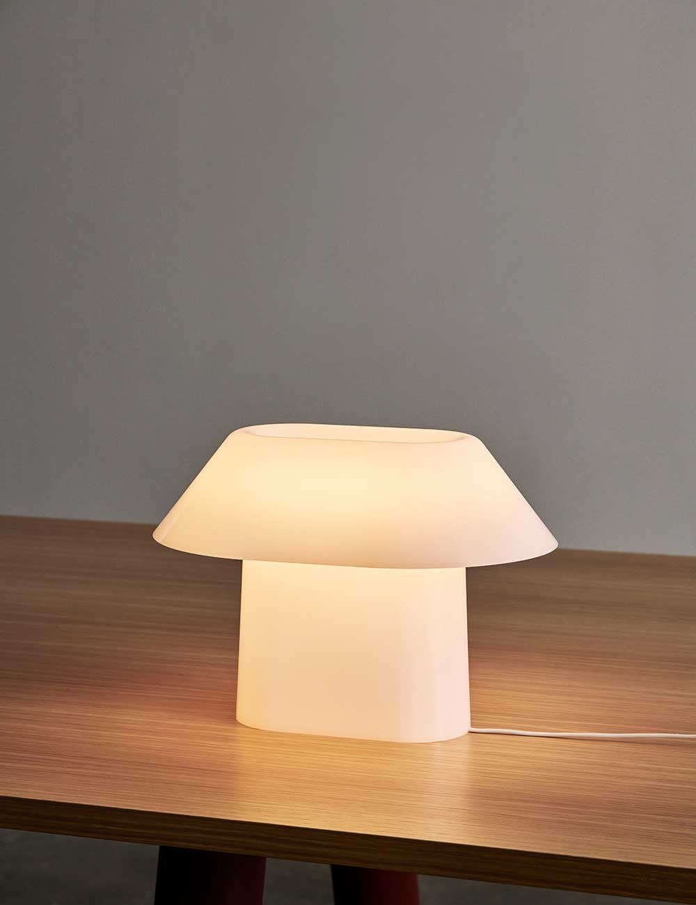 drome table lamp