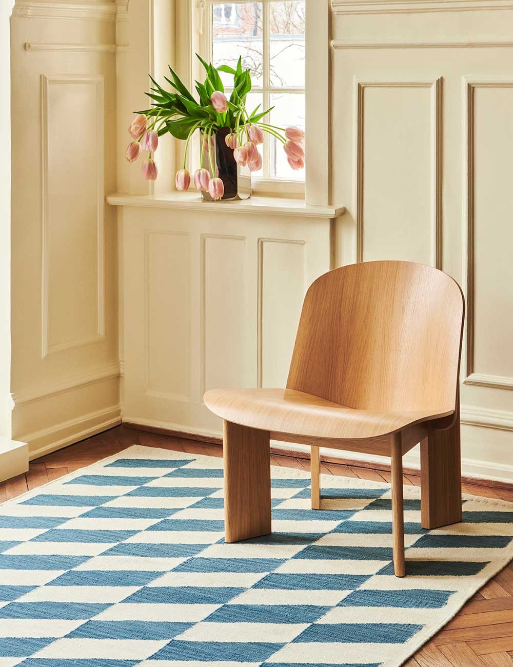 shift kelim rug