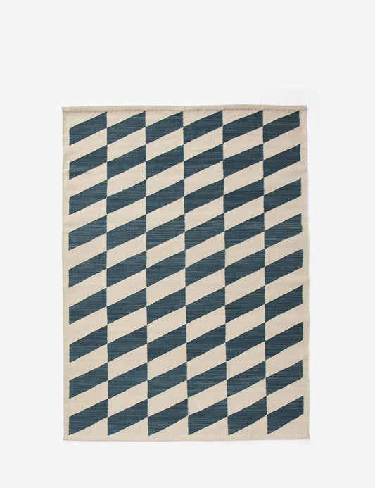 shift kelim rug