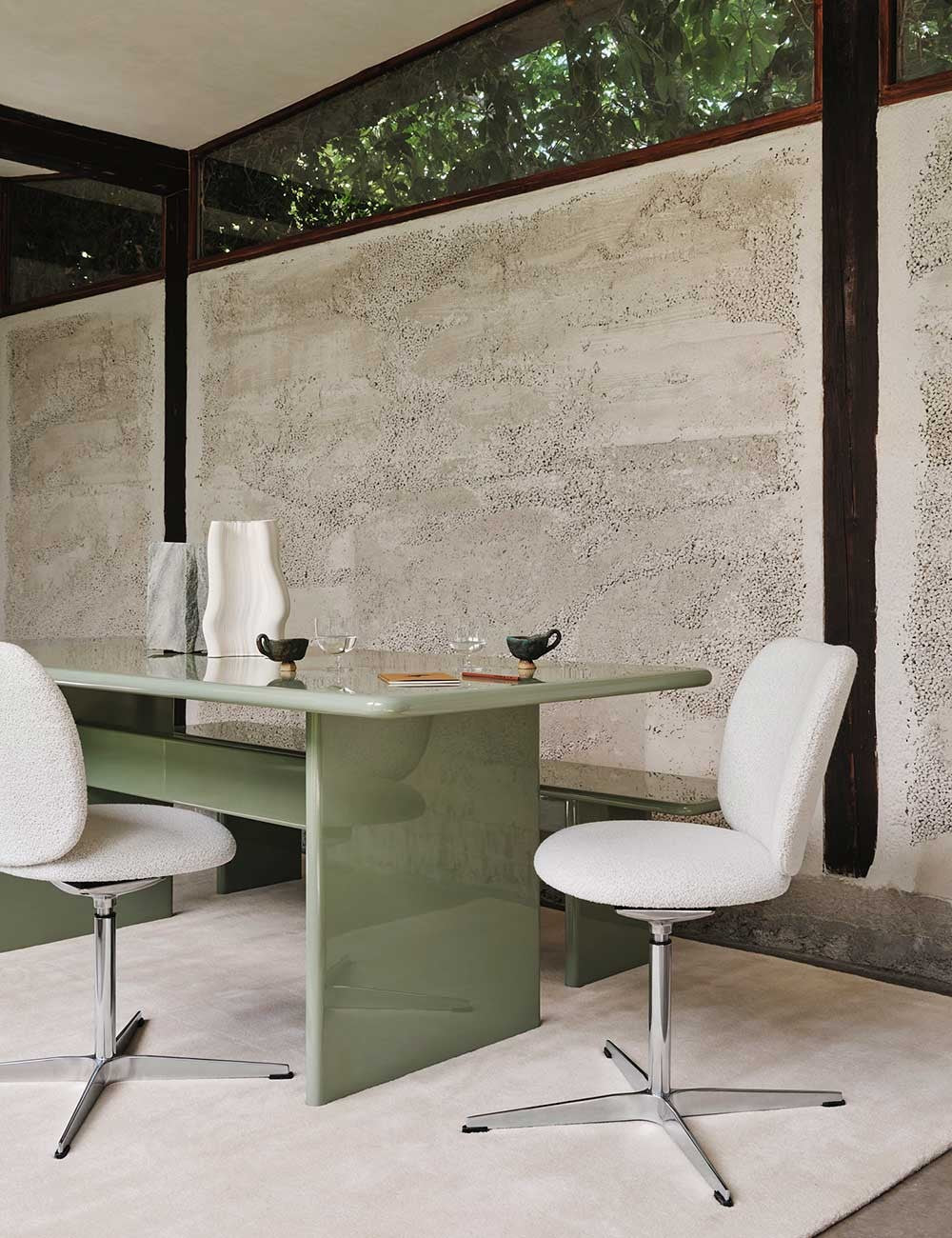 grande table à manger de patinoire