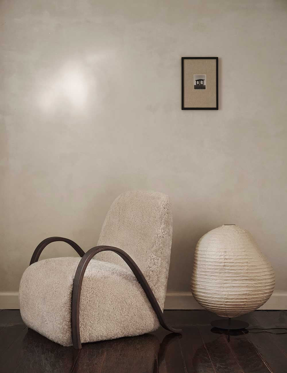 BUUR LOUNGE CHAIR SHEEPSKIN