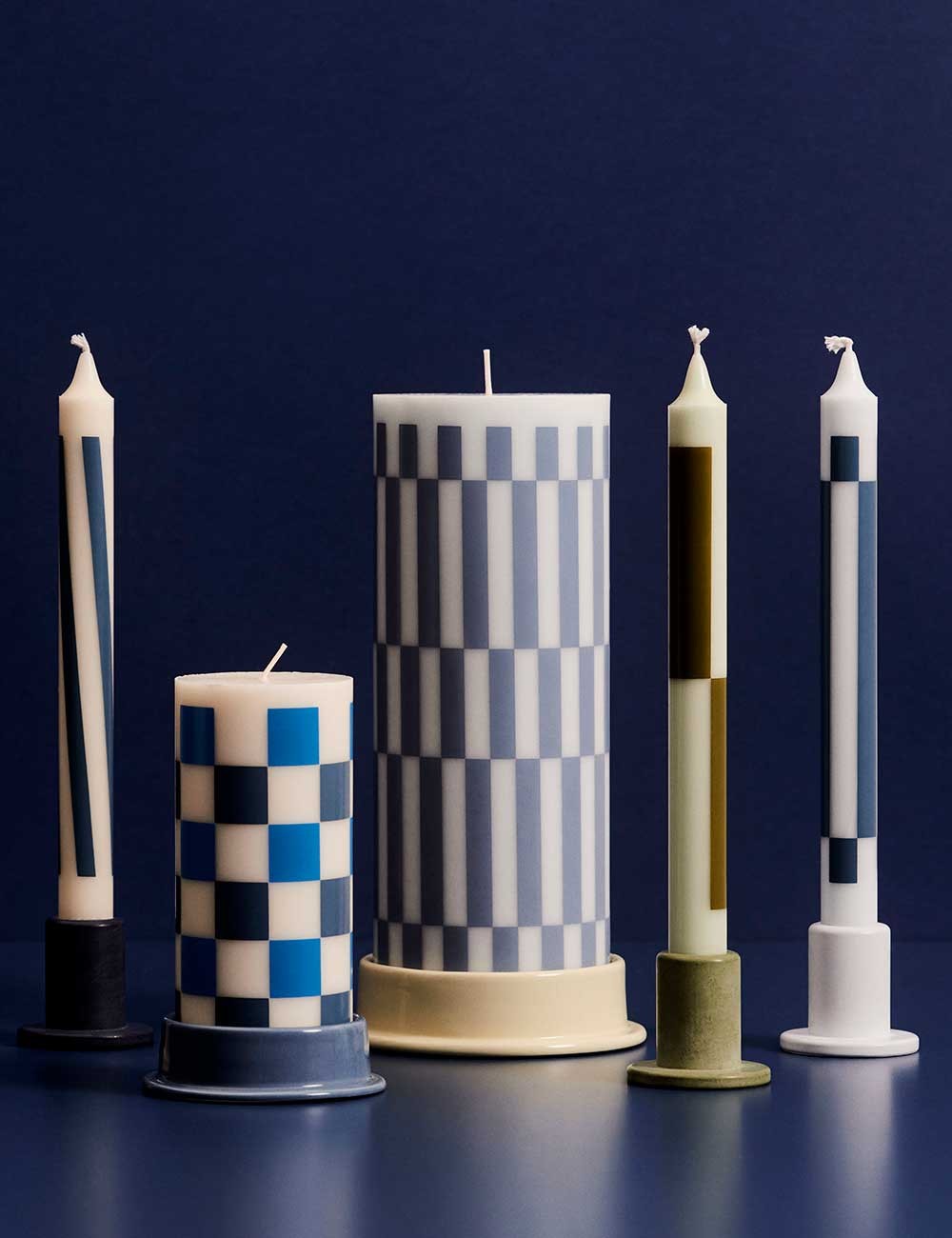TUBE CANDLEHOLDER CONCRETE
