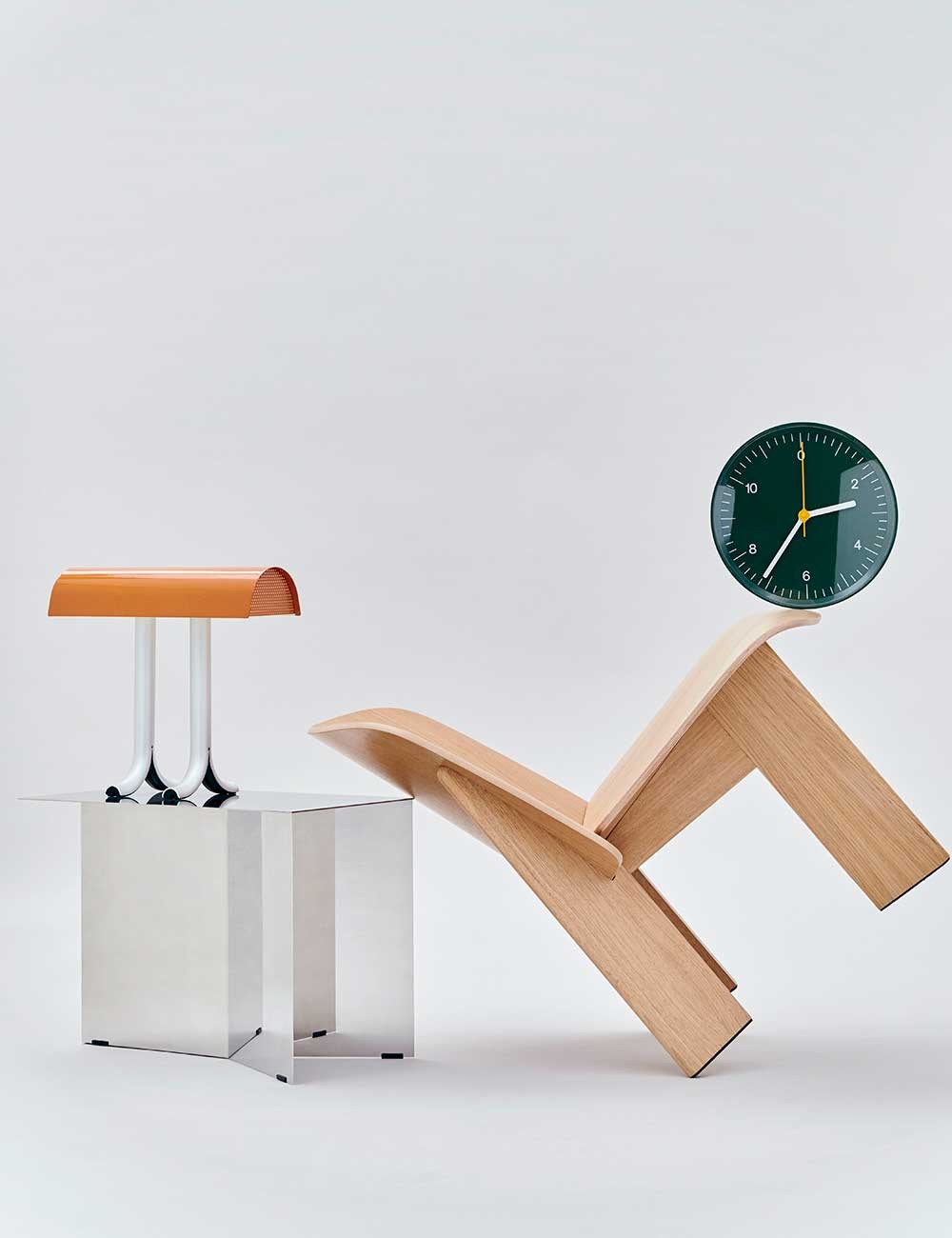slit table oblong mirror